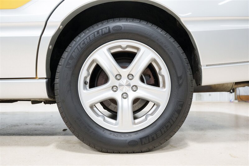 Used 2003 Subaru Baja AWD/4WD image 9