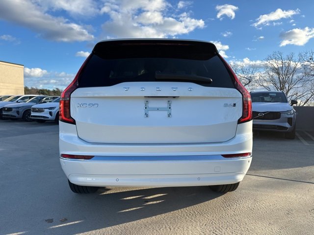 New 2026 Volvo XC90 B6 Plus w/ Protection Package Premier image 6