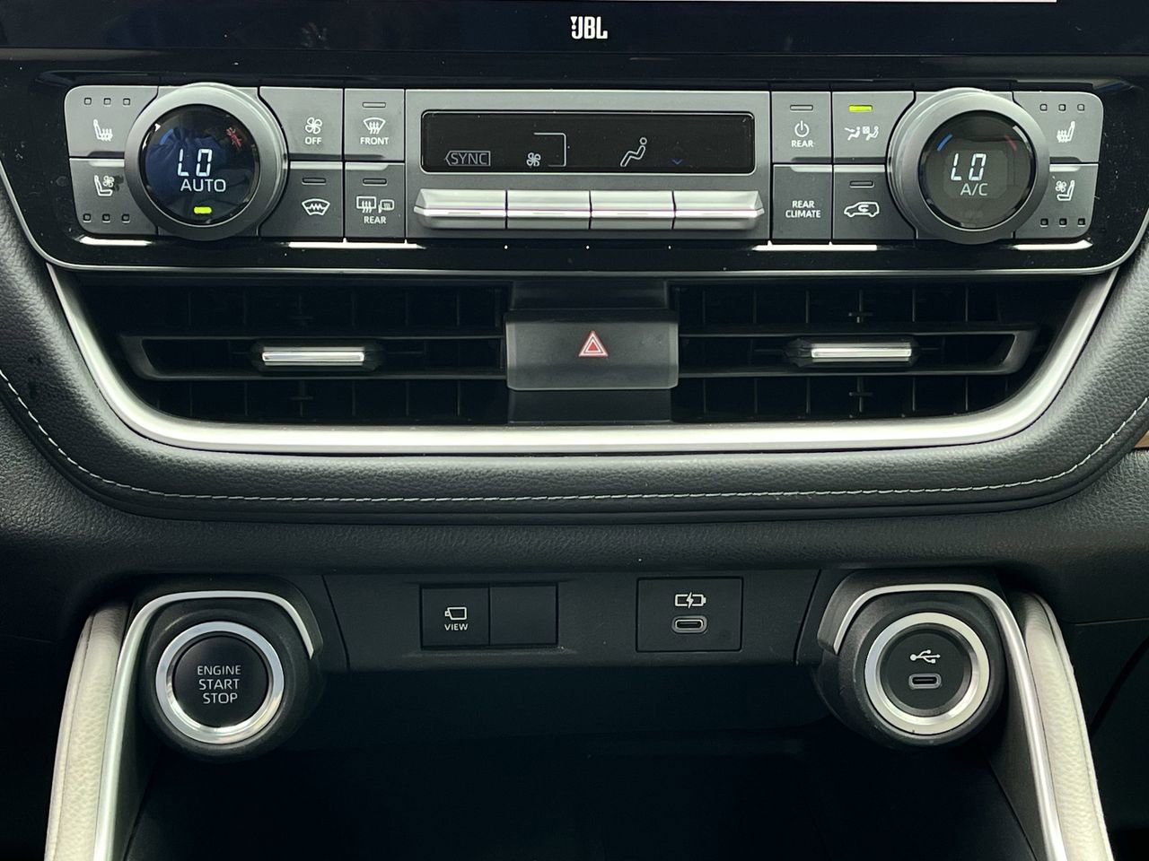 Used 2024 Toyota Grand Highlander FWD image 18