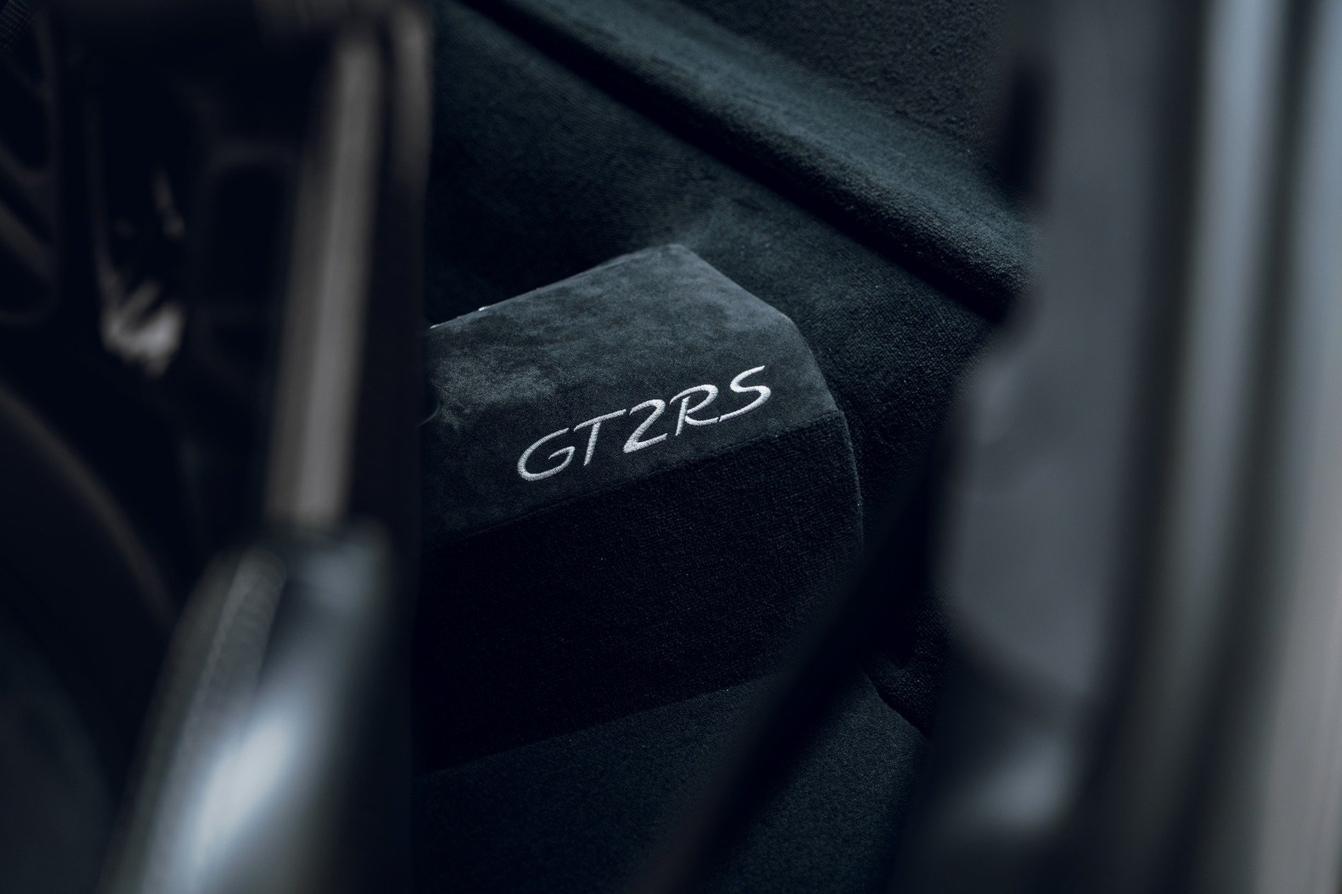 Used 2018 Porsche 911 GT2 RS RWD image 52