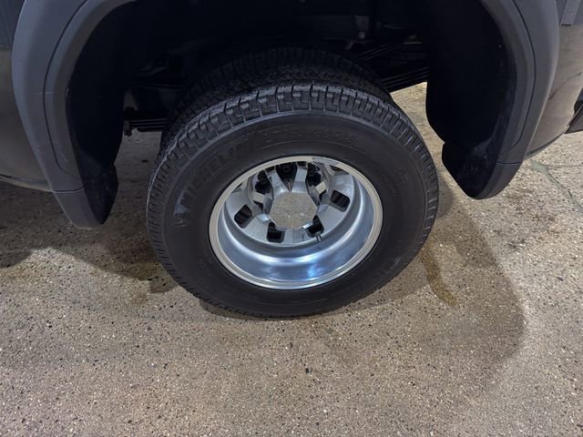 Used 2024 GMC Sierra 3500 Denali Ultimate AWD/4WD image 29