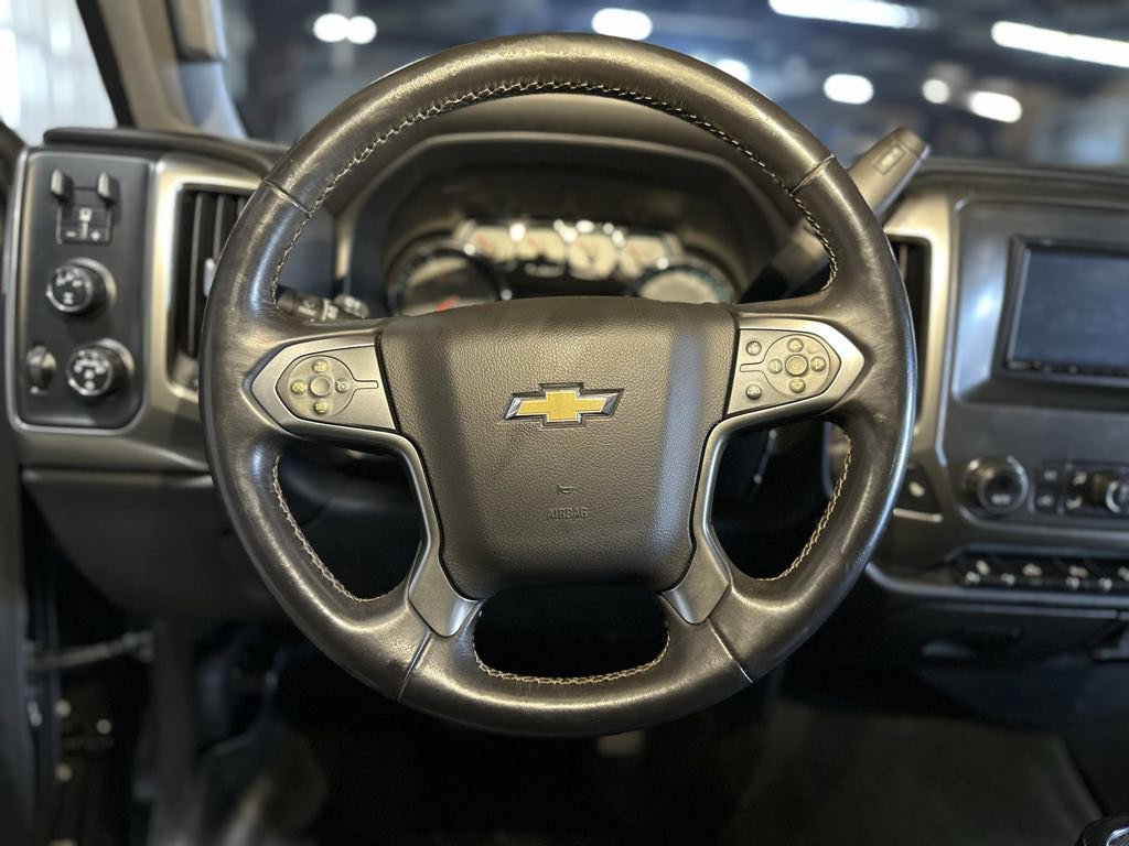 Used 2016 Chevrolet Silverado 2500 LT w/ Midnight Edition image 8