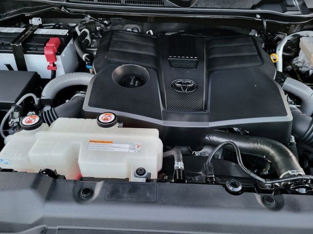 Used 2024 Toyota Tundra Limited image 11