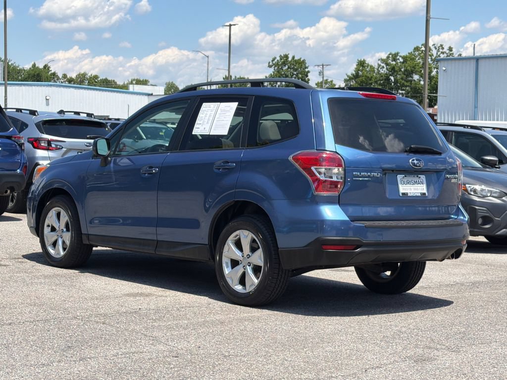 Used 2015 Subaru Forester 2.5i Premium w/ All-Weather Package AWD/4WD image 4