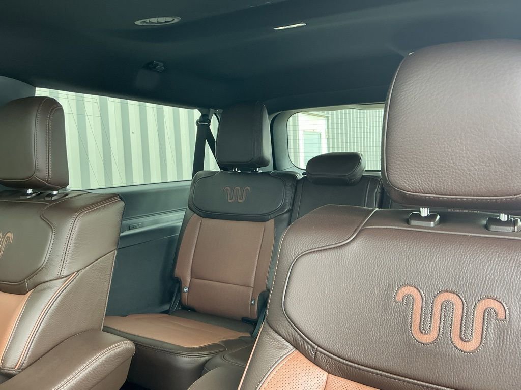 Used 2025 Ford Expedition Max King Ranch image 20