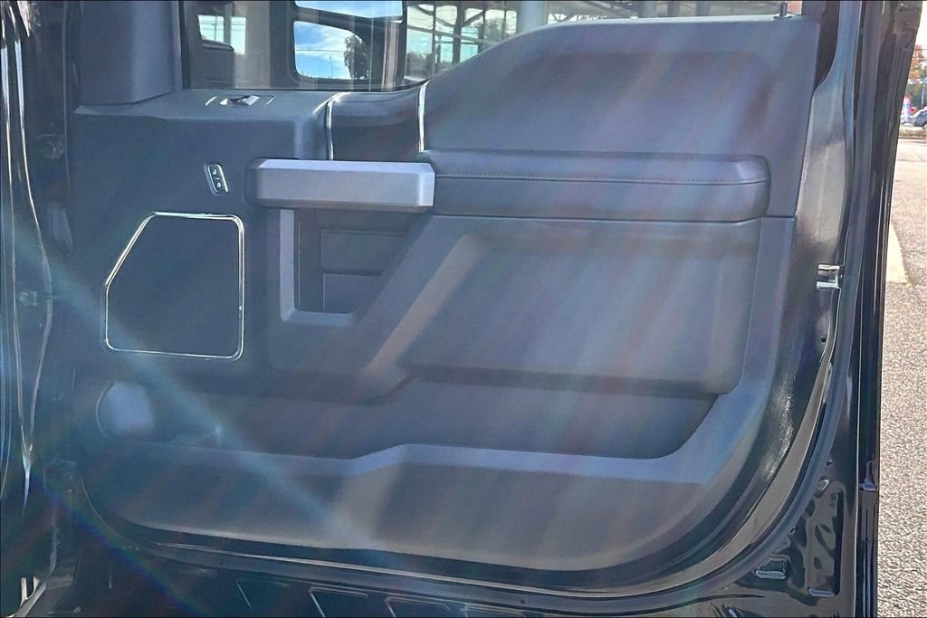 Certified 2018 Ford F250 Platinum w/ Platinum Ultimate Package image 21