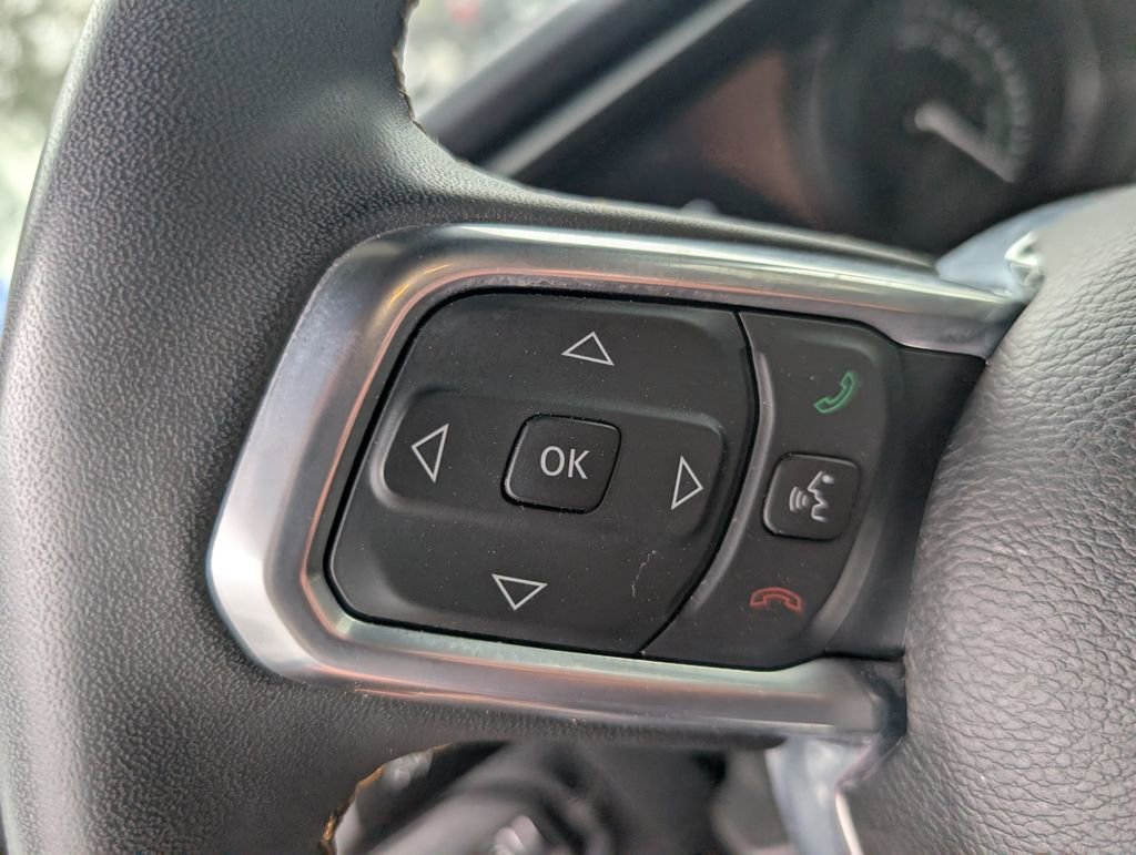 Used 2024 Jeep Wrangler Unlimited Sahara w/ Technology Group image 11