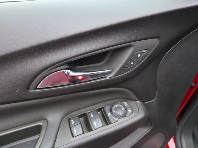 Used 2023 Chevrolet Equinox LT image 16