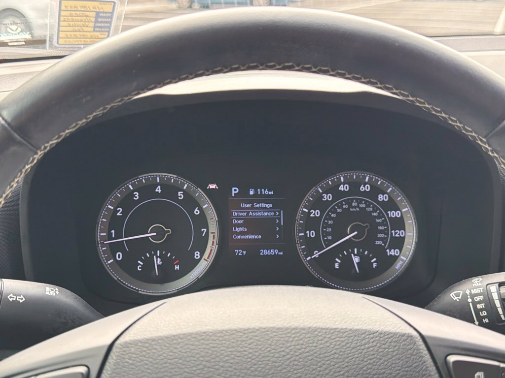 Used 2022 Hyundai Venue Limited FWD image 17