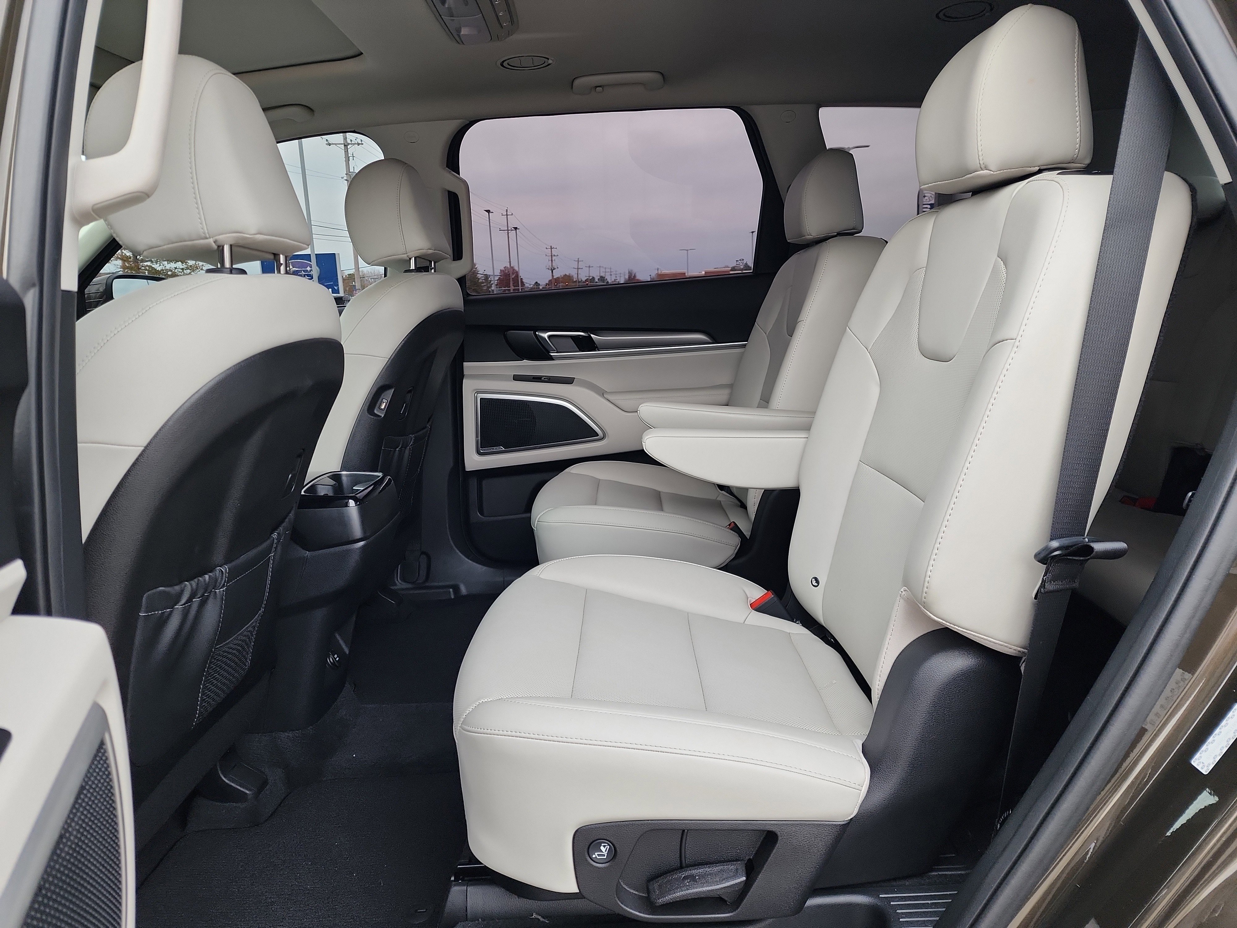 Used 2021 Kia Telluride S image 11