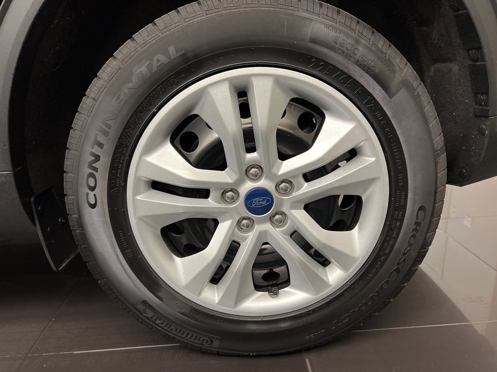 Certified 2022 Ford Escape S image 7