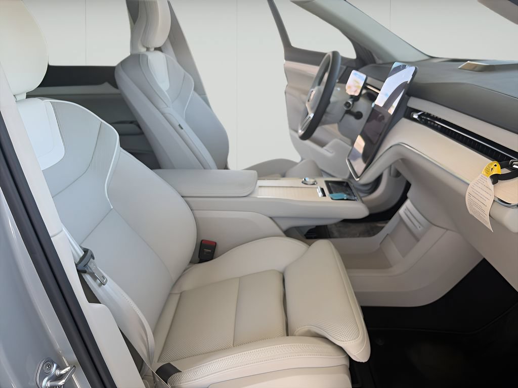 New 2026 Volvo EX90 Plus AWD/4WD image 11