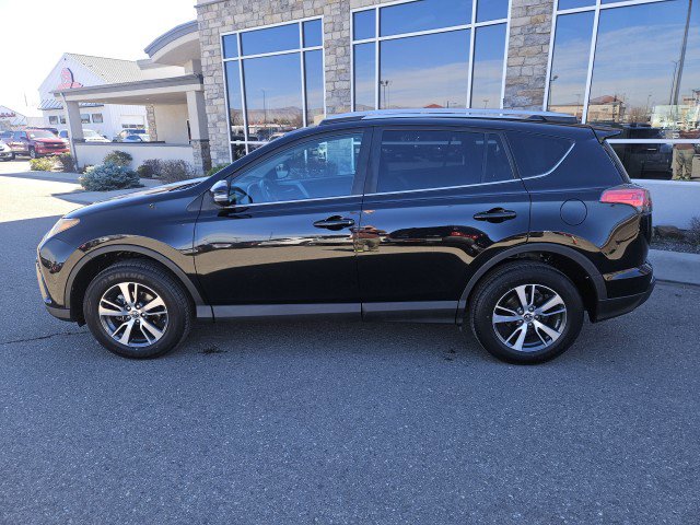 Used 2018 Toyota RAV4 XLE w/ Plus Extra Value Package image 2