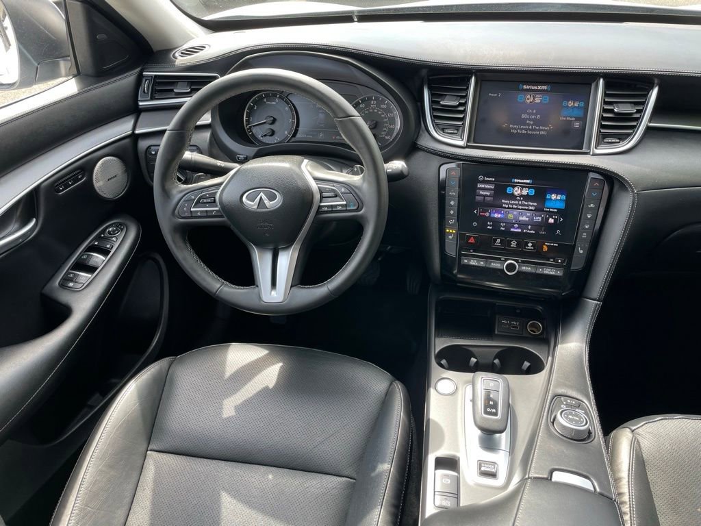Used 2023 INFINITI QX50 Luxe AWD/4WD image 9