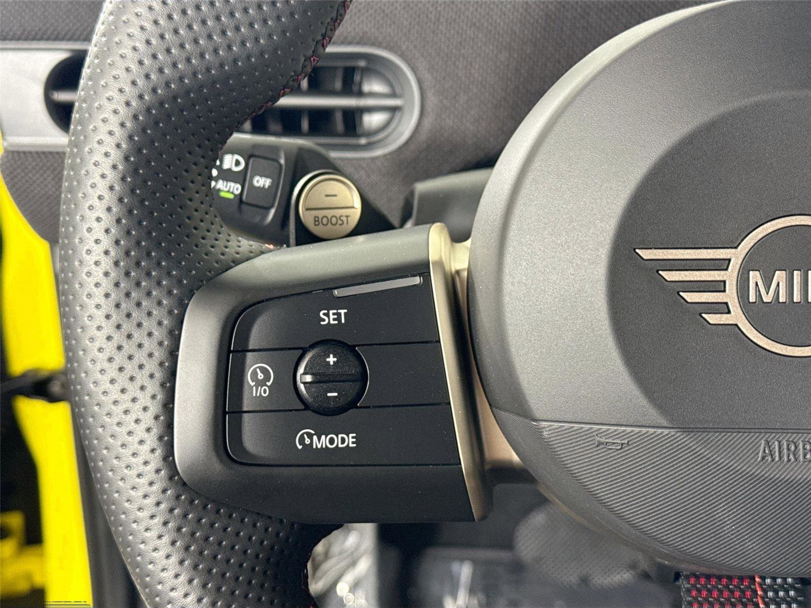 Used 2025 MINI Cooper S image 18