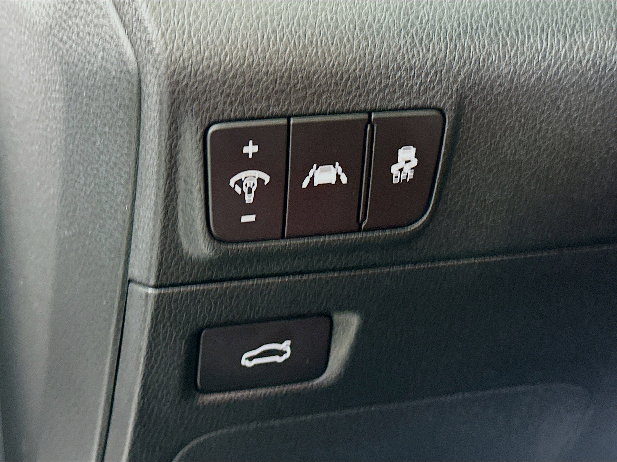 Used 2024 Kia K5 GT-Line w/ GT-Line Premium Package image 17