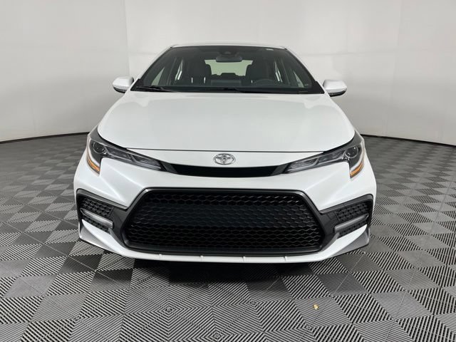 Used 2022 Toyota Corolla SE FWD image 5