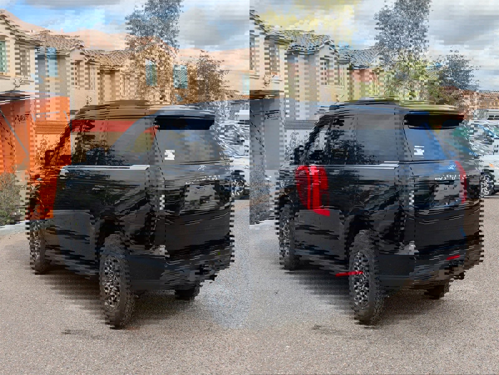 New 2026 Ford Expedition XL image 3