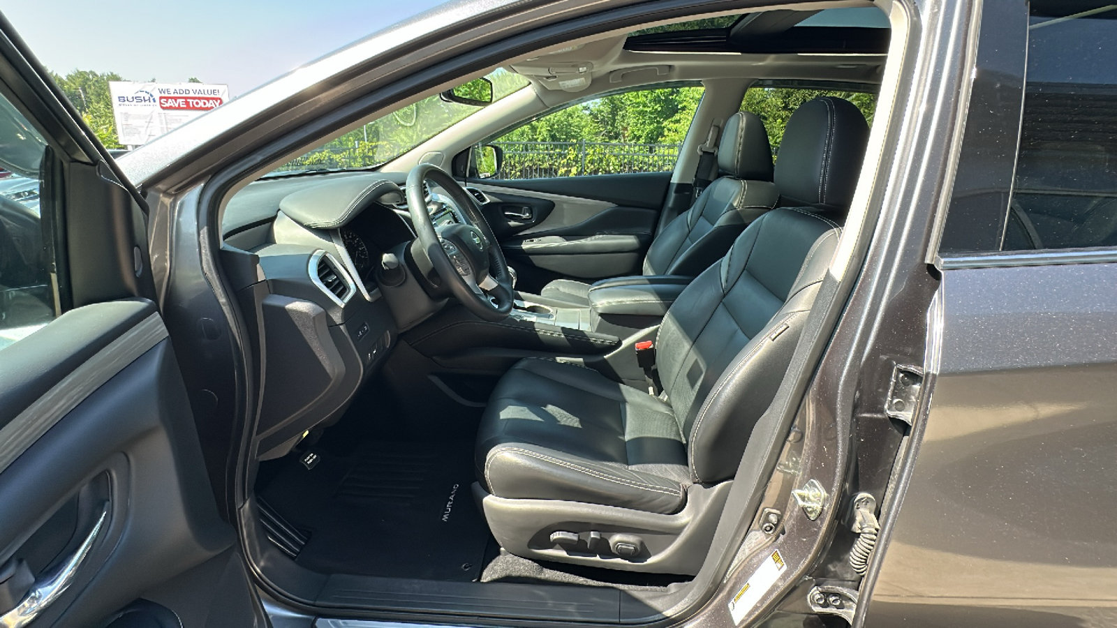 Used 2017 Nissan Murano SL w/ SL Technology Package AWD/4WD image 13