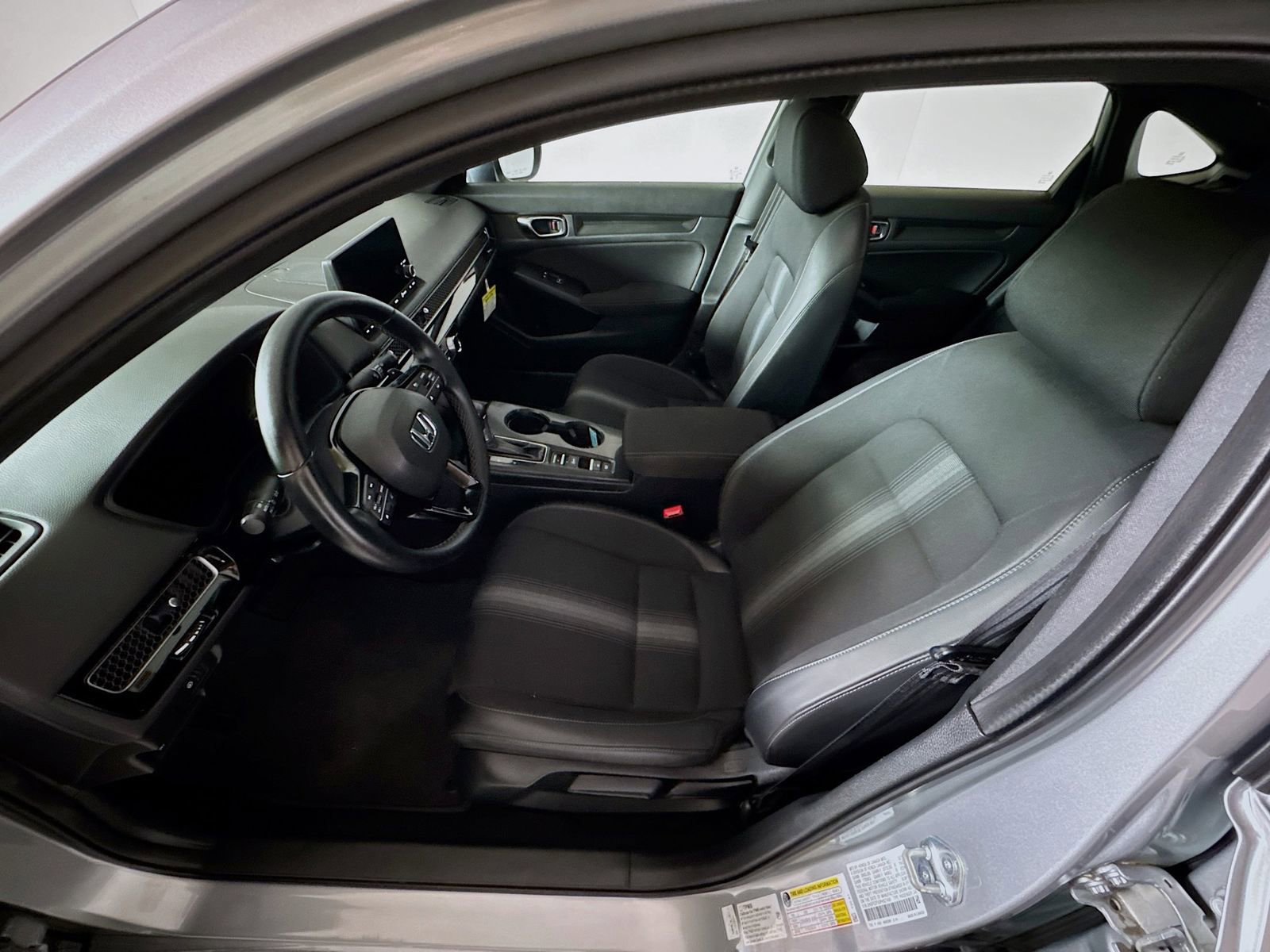 Used 2023 Honda Civic Sport image 16