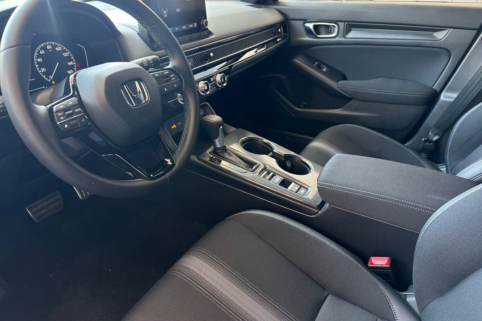 Used 2024 Honda Civic Sport image 10