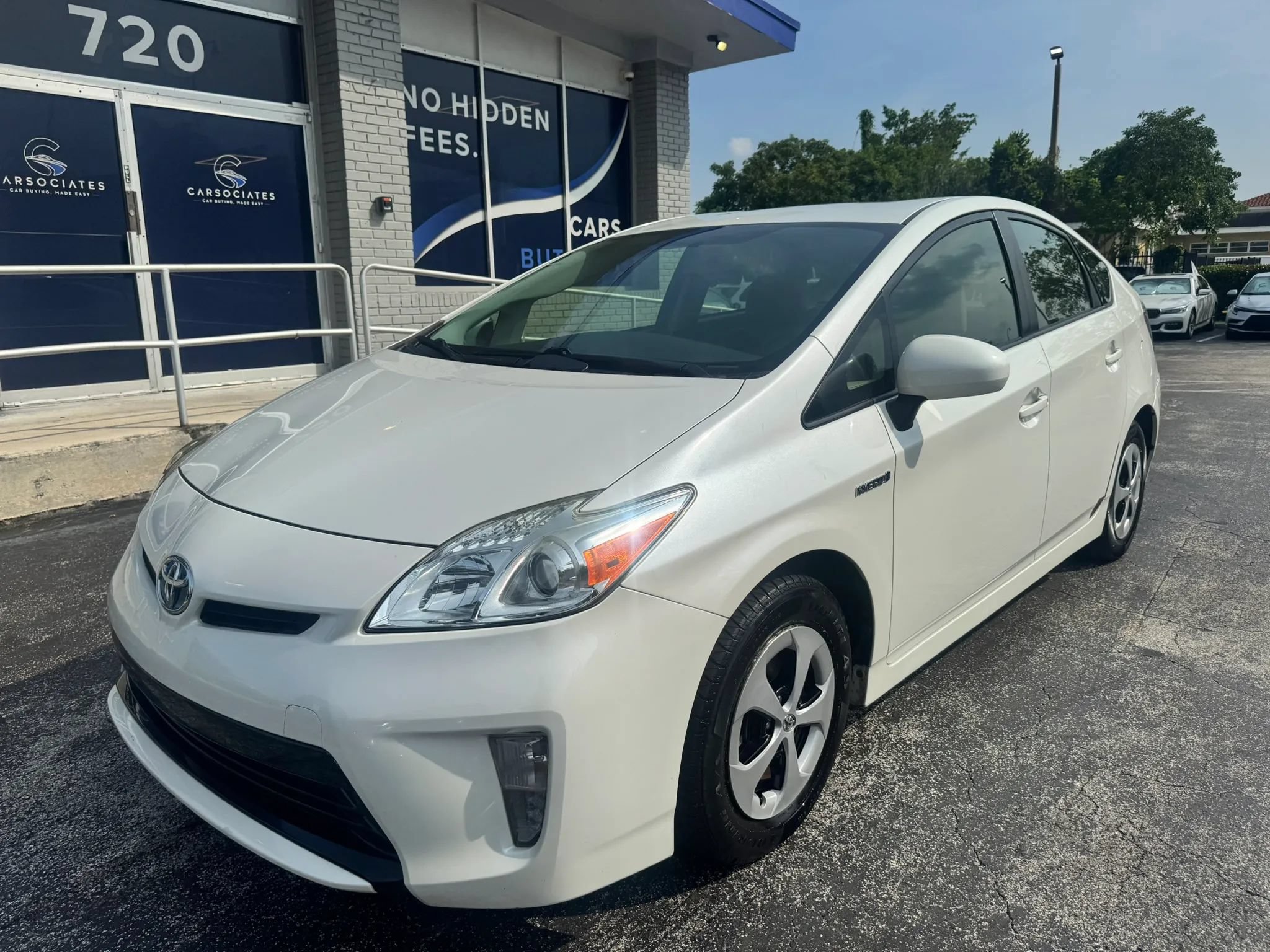 Used 2012 Toyota Prius Three FWD image 1