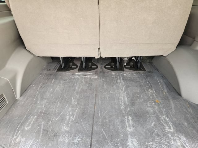 Used 2025 Chevrolet Express 3500 LT w/ LT Preferred Equipment Group RWD image 35