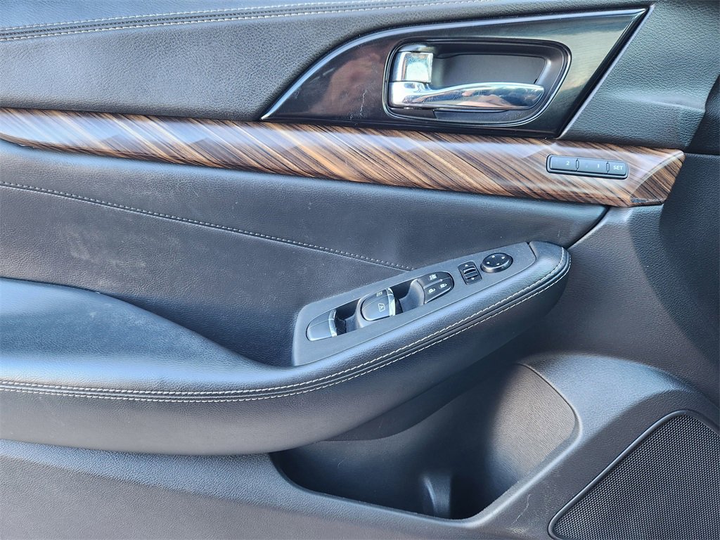 Used 2016 Nissan Maxima Platinum image 23