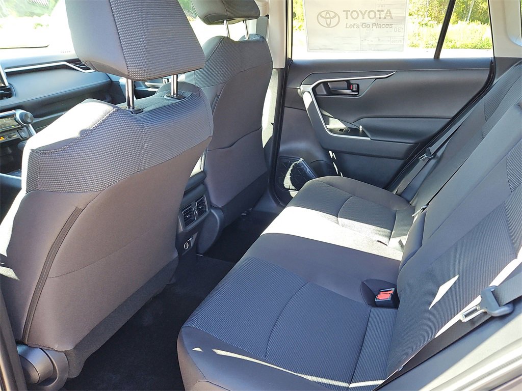 New 2025 Toyota RAV4 LE image 17