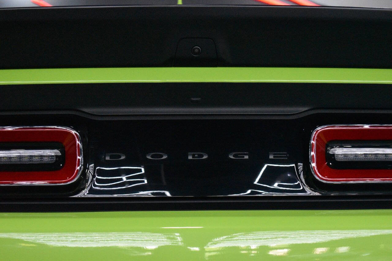 Used 2023 Dodge Challenger SRT Hellcat Redeye RWD image 37