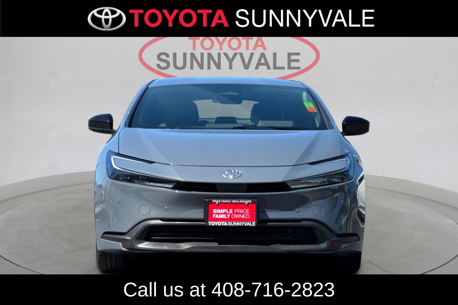 Used 2025 Toyota Prius LE image 11