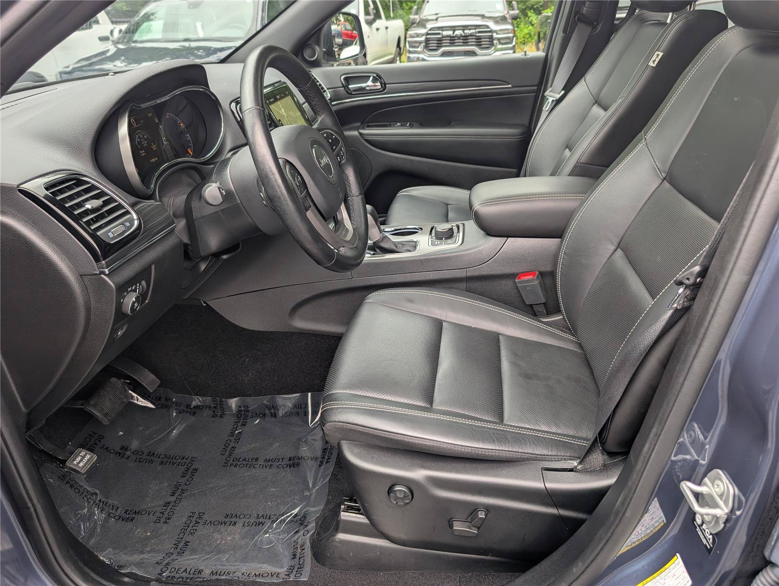 Used 2021 Jeep Grand Cherokee Limited w/ Quick Order Package 28K 80th AWD/4WD image 15