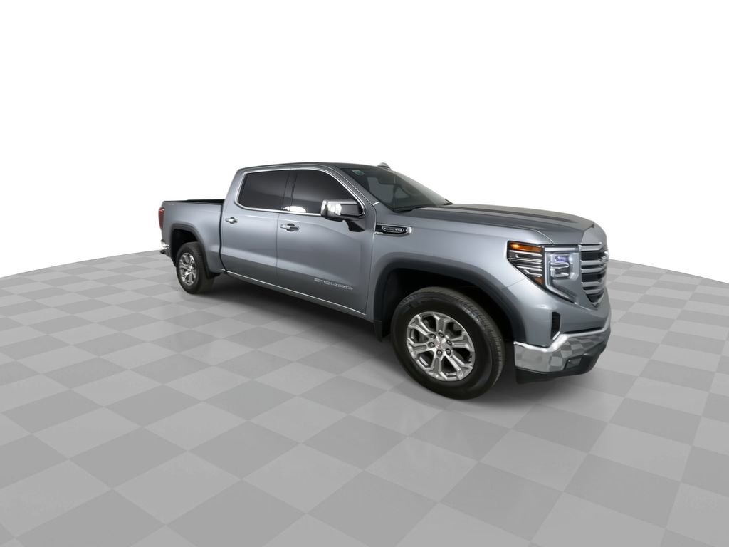 Used 2025 GMC Sierra 1500 SLT image 2