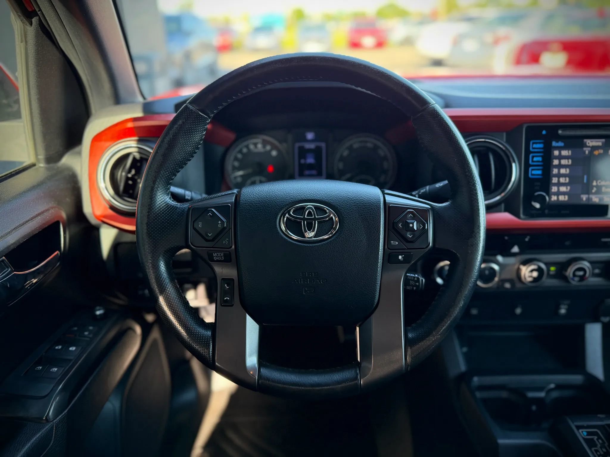 Used 2017 Toyota Tacoma TRD Off-Road w/ Tow Package AWD/4WD image 20