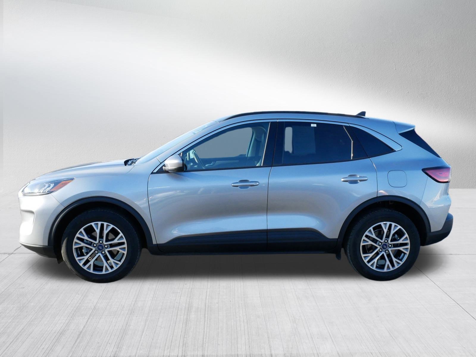 Used 2022 Ford Escape SEL image 4