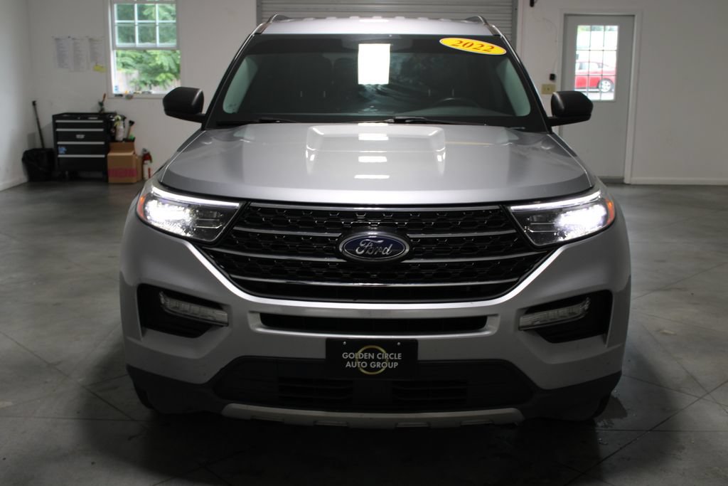 Used 2022 Ford Explorer XLT w/ Equipment Group 202A AWD/4WD image 54