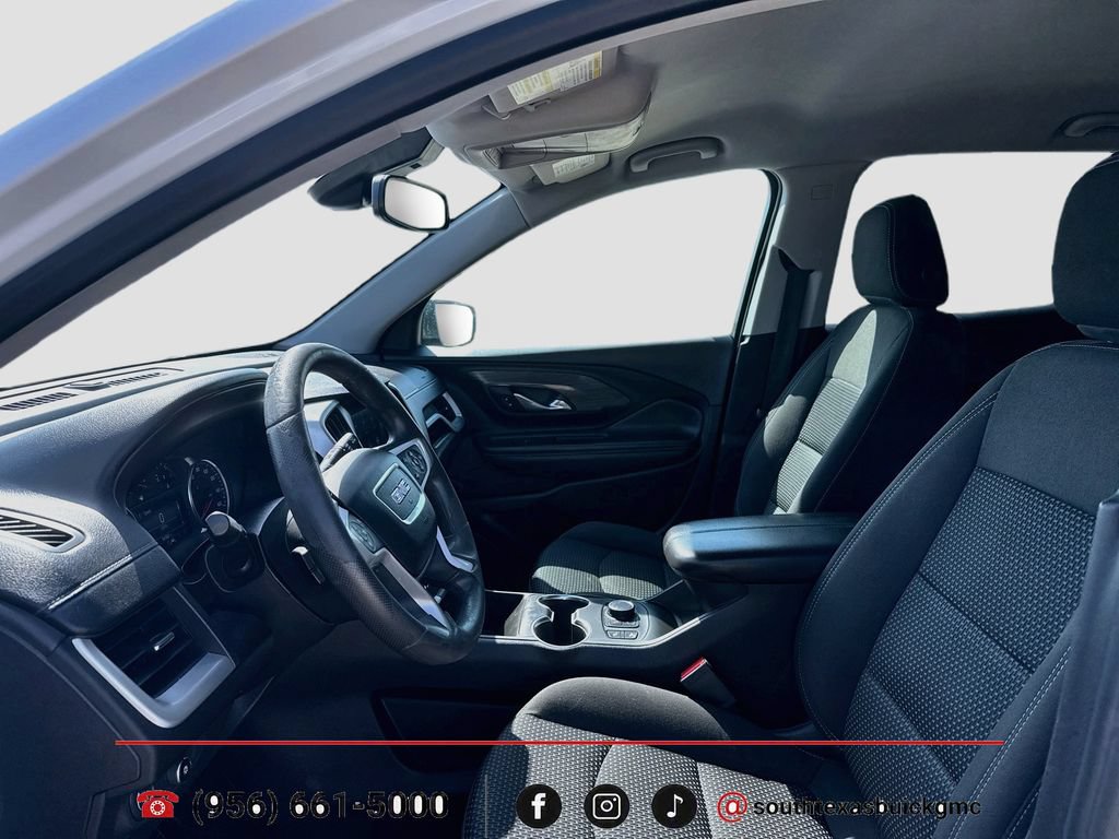 Used 2024 GMC Terrain SLE w/ Driver Convenience Package FWD image 11