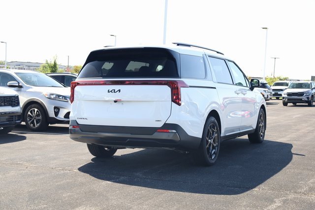 New 2026 Kia Carnival SX image 5