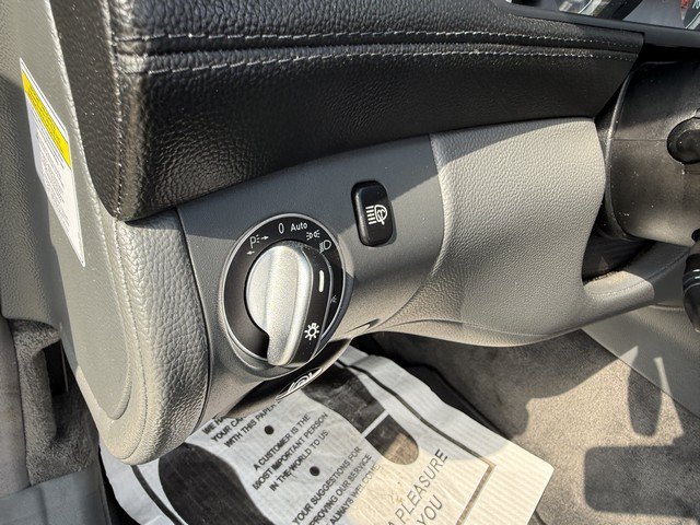 Used 2006 Mercedes-Benz SL 500 image 21