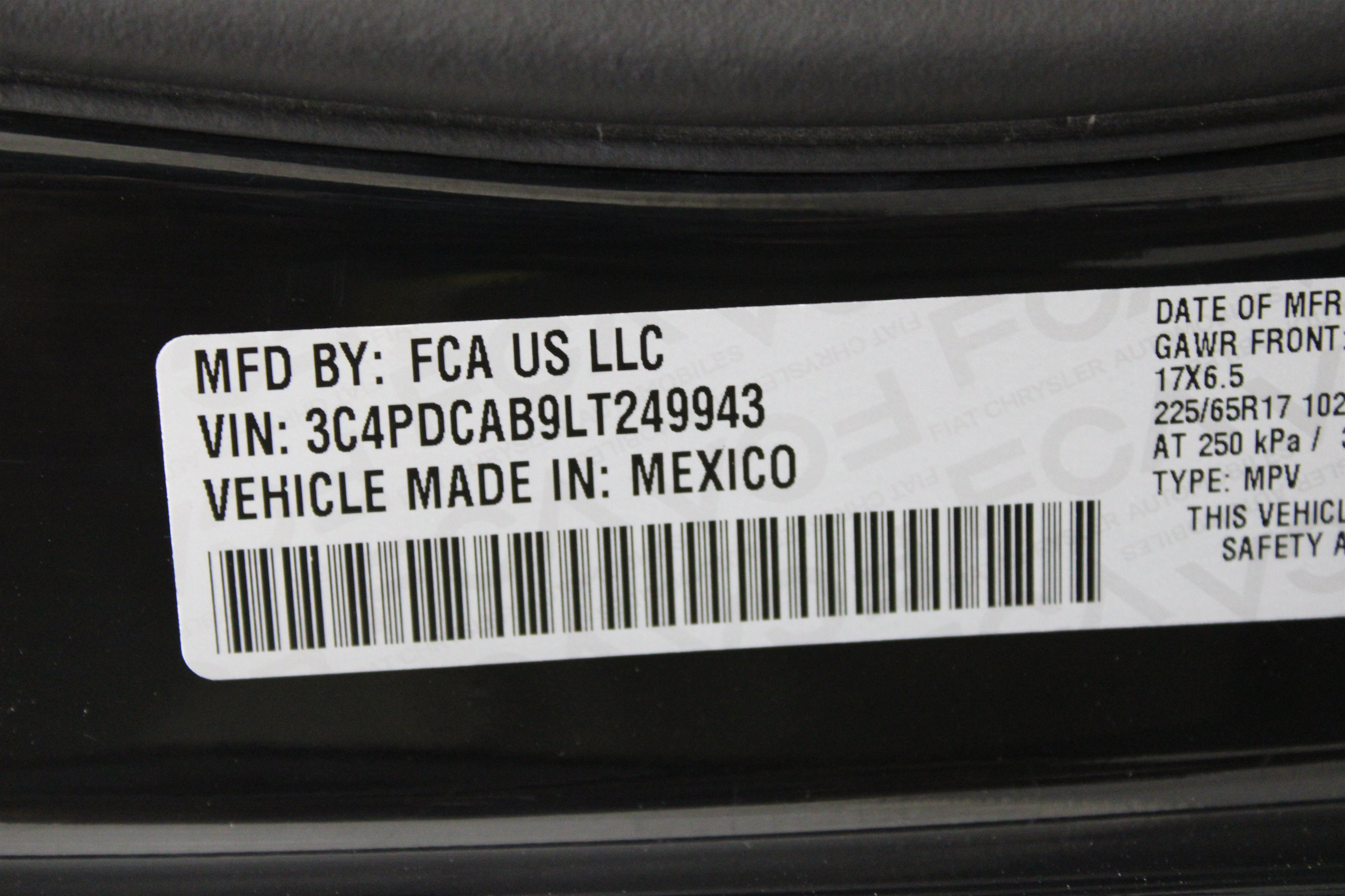 Used 2020 Dodge Journey SE w/ SE Popular Equipment Group FWD image 37