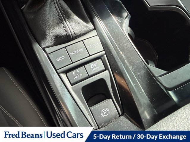 Used 2025 Toyota Camry SE w/ Multimedia Upgrade Package FWD image 26