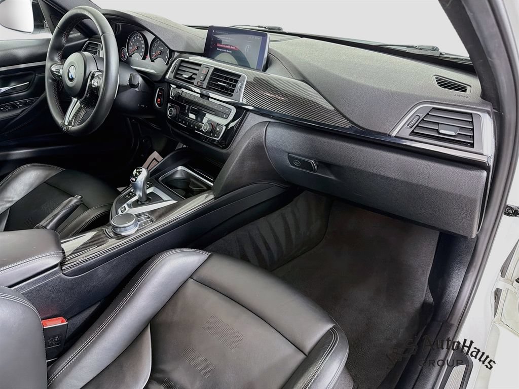 Used 2018 BMW M3 RWD image 35