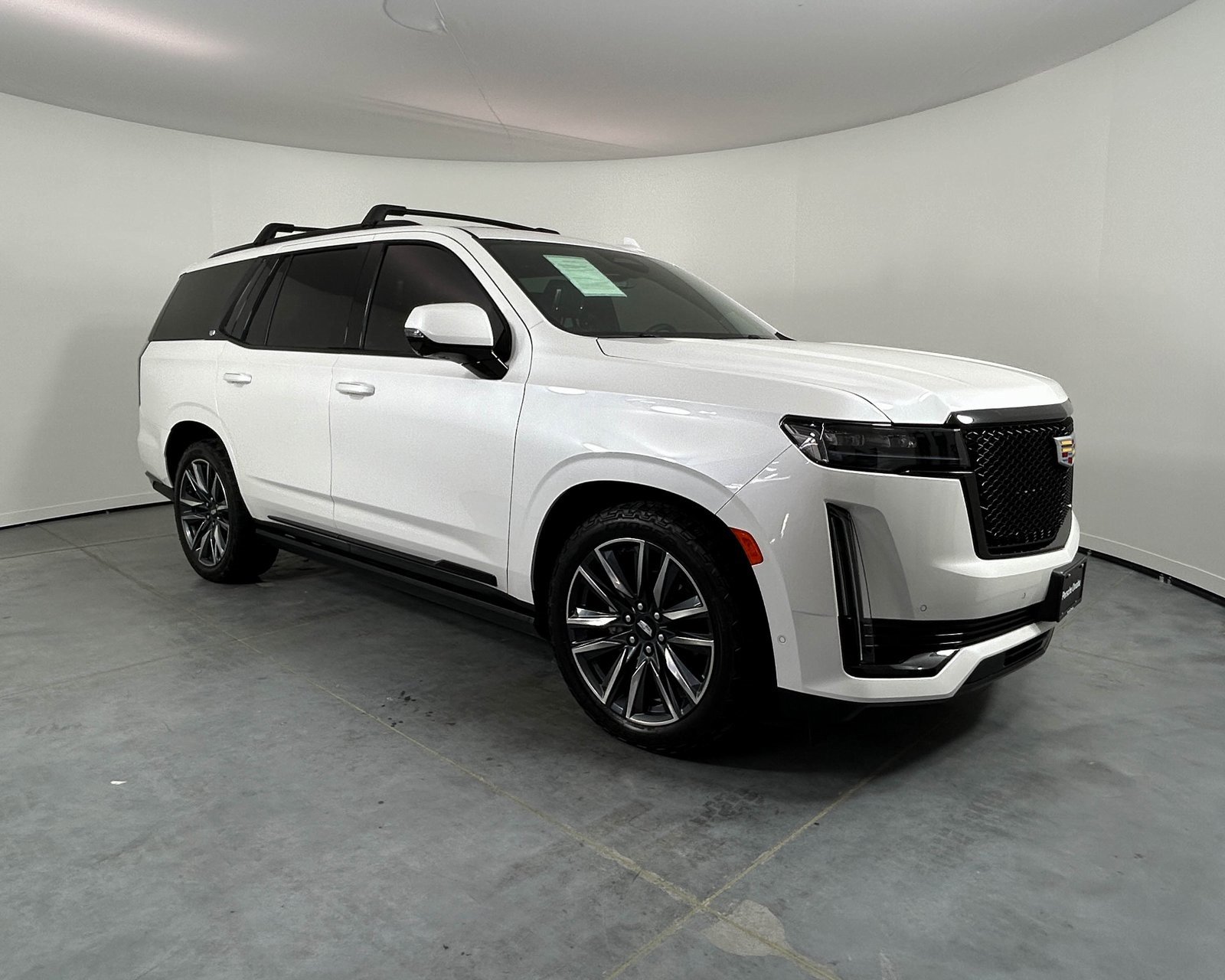 Used 2022 Cadillac Escalade Sport Platinum w/ LPO, Floor Liner Package image 3