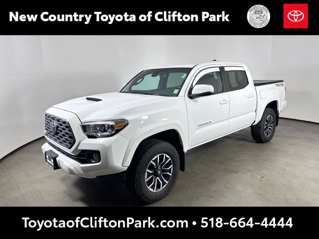 Used 2020 Toyota Tacoma TRD Sport image 7