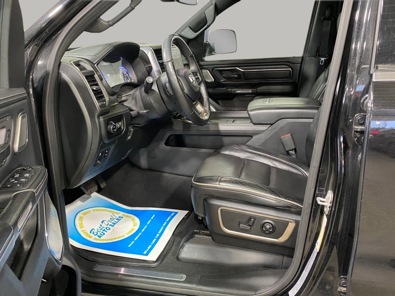 Used 2019 RAM 1500 Limited image 18