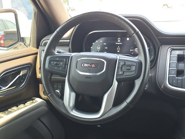 Used 2023 GMC Yukon SLT AWD/4WD image 42
