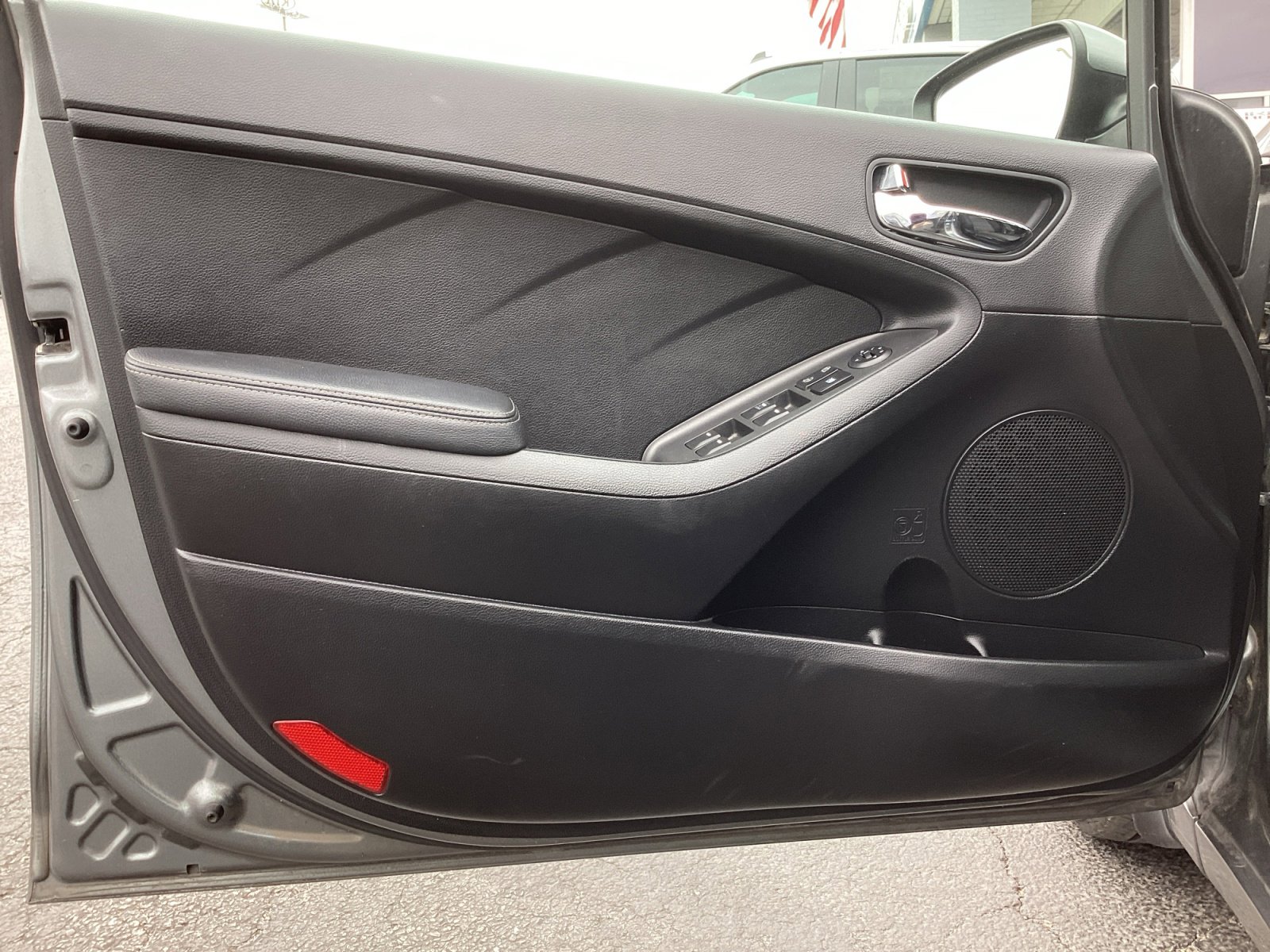 Used 2016 Kia Forte LX image 26