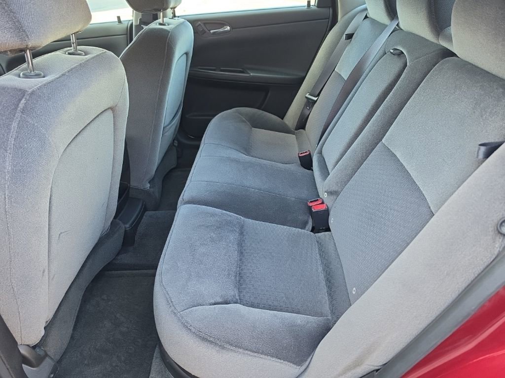 Used 2009 Chevrolet Impala LT image 15