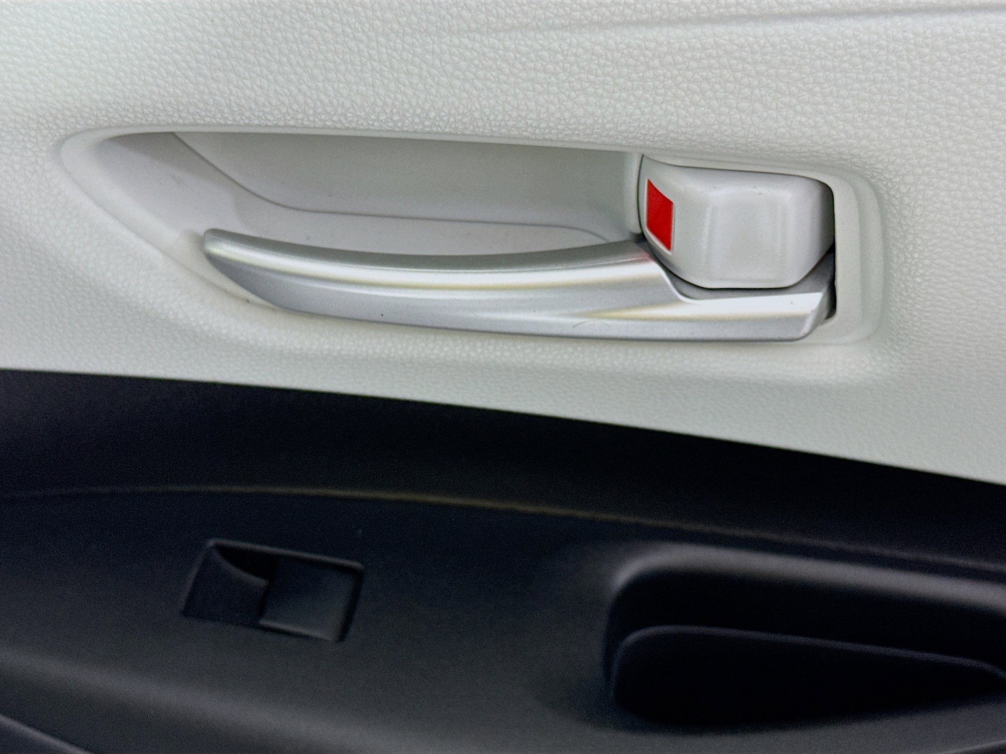 Used 2023 Toyota Corolla SE FWD image 30