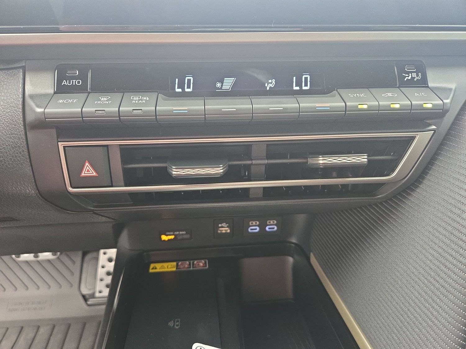 New 2026 Toyota Camry SE w/ Multimedia Upgrade Package FWD image 22